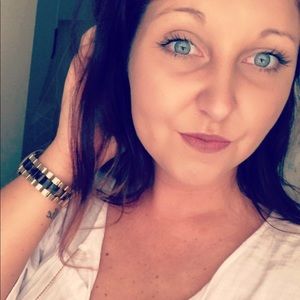 Meet your Posher, Brittany